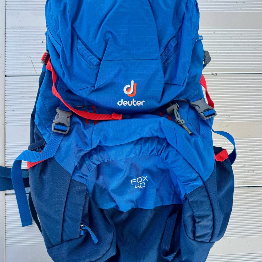 Deuter 40L Women’s Backpack